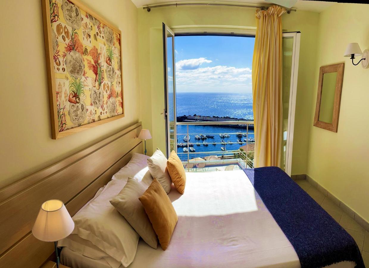 Stella Marina 3*